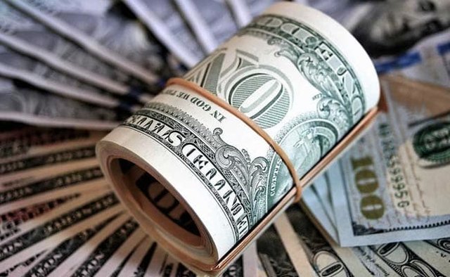 اختلاف ۲۰۰ تومانی خرید ارز در بانک‌ها