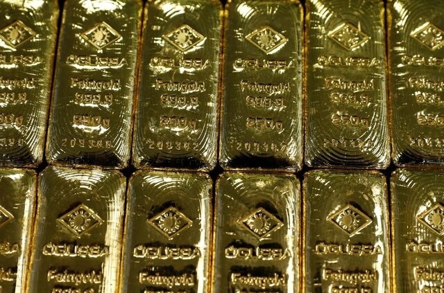 مکث طلا در برابر گرانی دلار