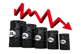 بزرگترین سقوط قیمت ماهانه نفت در ۳۰ سال گذشته