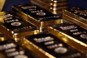 روند افزایشی طلا کم رمق شد